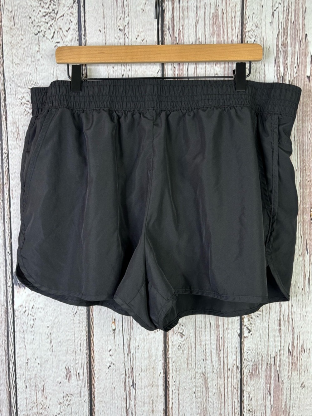 Athletic Works Women’s Plus Size XXL (20) Black Lined Activewear Shorts Exercise